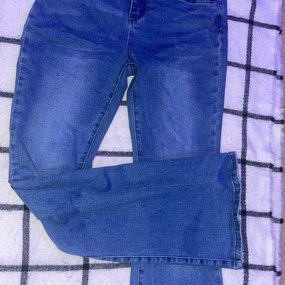 Bell Bottom Jeans - Picture 3 of 3